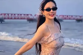 和贾乃亮离婚5年后，再看李小璐的“处境”，还真应了孙俪那句话图片