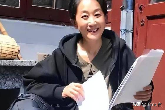 影帝影后“抱团”养老，暧昧23年不婚，谁也没捅破最后一层窗户纸