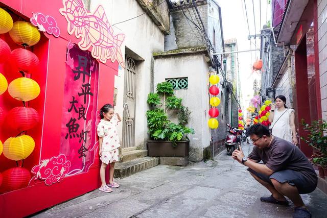 顺德限定!火爆全网的大良鱼灯会来啦!
