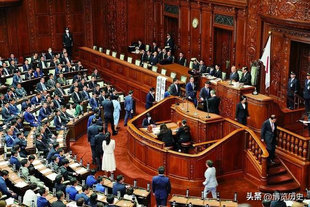 被中国制裁后，新时代汉奸石平太郎第一时间回复，他的下场已注定