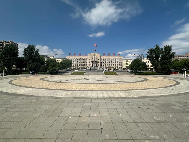 图说江城——吉林市的三十个广场