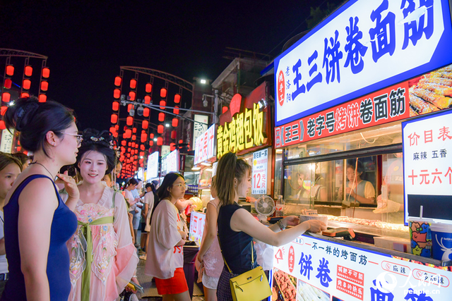 行进中国｜古今交融添新韵 暑期文旅势头劲