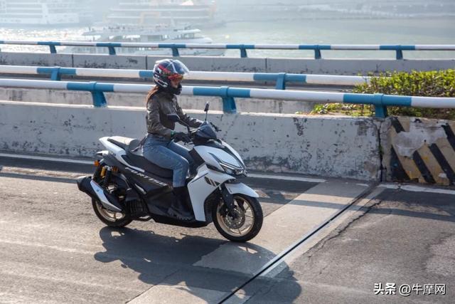 迎着阳光 向着南山 与鸿150S奔跑在城市和山野之间