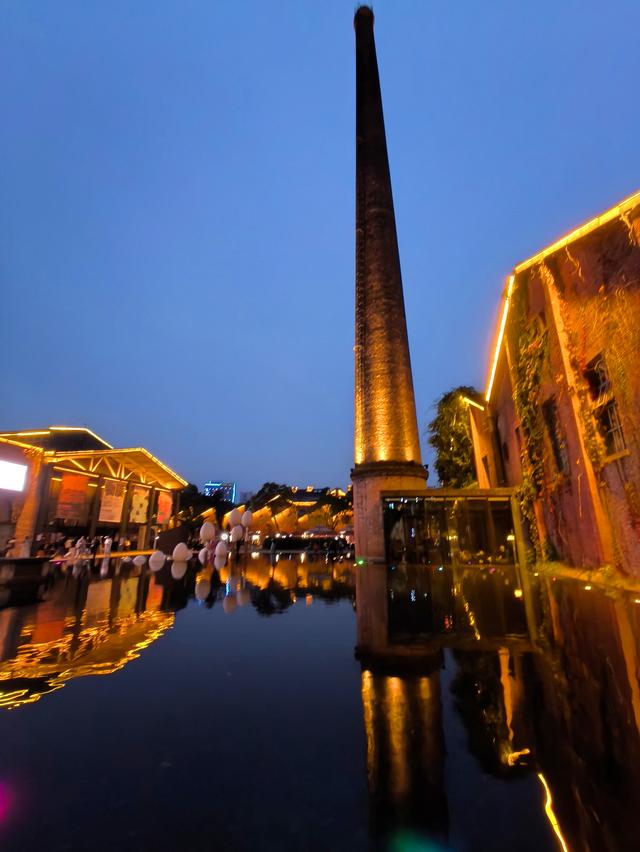 江西五日自由行：陶溪川周末夜市《十三》(2025·10·30～11·3)