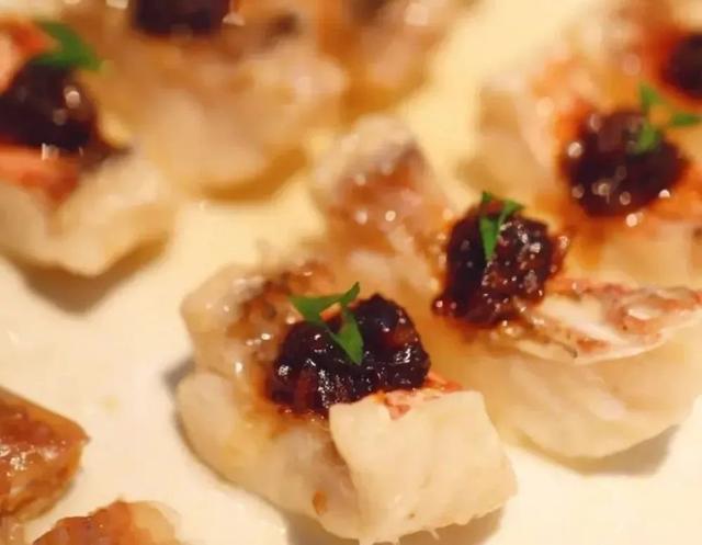 鸡肉干贝花胶沙虫汤 花胶干贝炖鸡