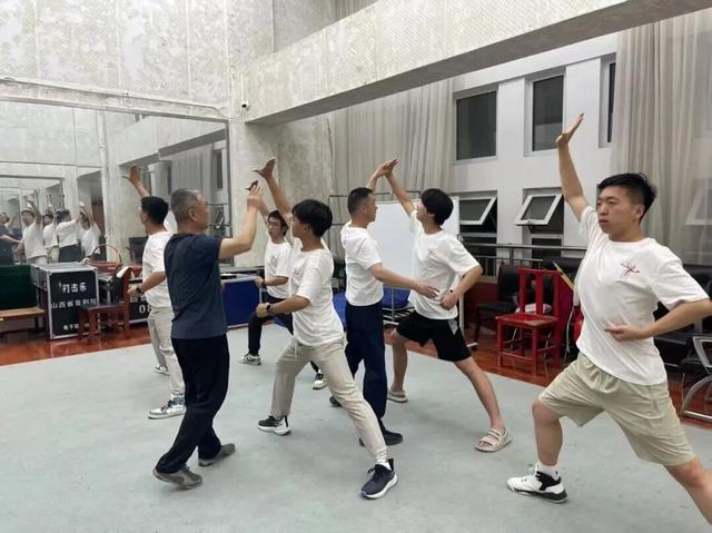 深耕实践沃土 汇聚青春动能 | 太原市2025年大学生实习实训工作总结