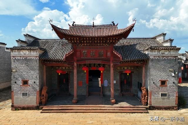 自驾攻略：江西由南向北自驾游线路，串联特色景点免费营地及美食