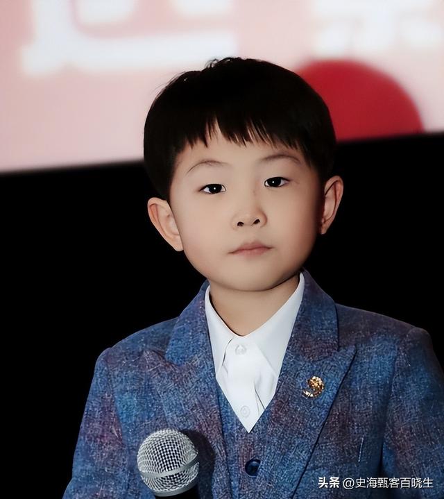 3岁上央视，5岁登春晚，7岁就年薪百万，没想到现在却成了这样子