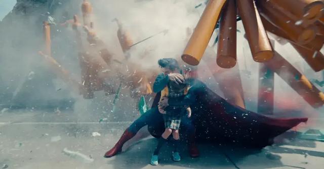 新《超人》的终极难题,是时代的癌症