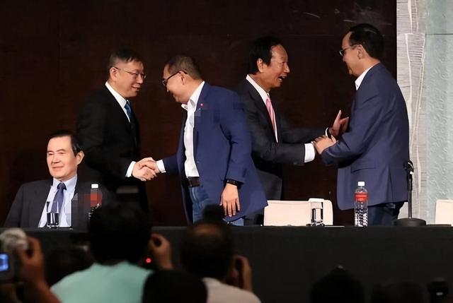 支持率第一	，郑丽文作出承诺，当选就下架赖清德，洪秀柱一锤定音