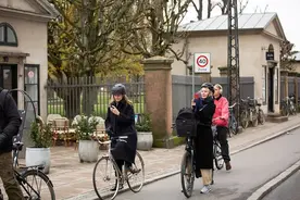 联合国发布幸福指数！美国跌出前20，中国排名上升！图片