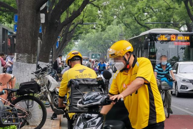 外卖0元购要停了？这场大战，最后可能要消费者买单