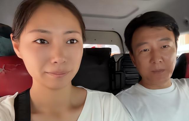 中国夫妻帮扶孟加拉贫民窟一家人，却反遭背刺威胁：不给钱不能走