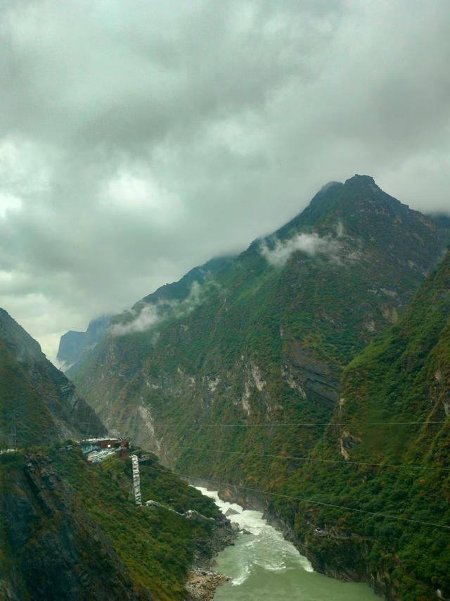 梦幻云南（六）：丽江古城·四方街，虎跳峡篇