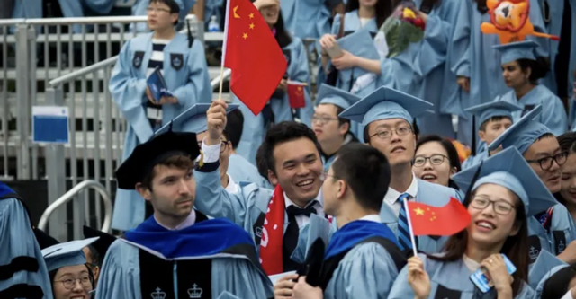 很多中国留学生仍未等来美国签证