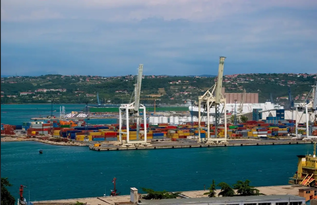 俄军突然换打法，空袭拉满	，乌克兰最危险的时刻到了吗？