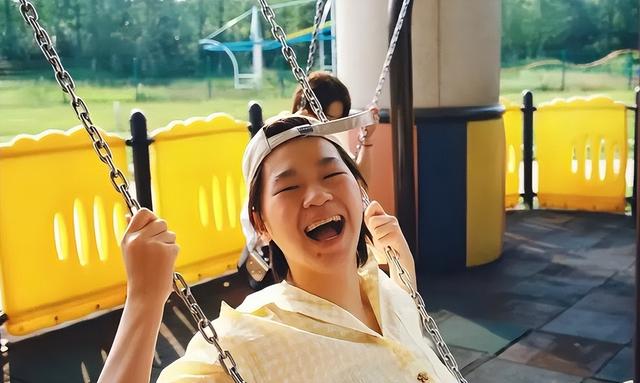 夺冠还不到4天，评论区出现恶心一幕，人民日报发文力挺全红婵