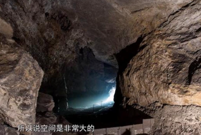 06年贵州洞穴发现两台美国发电机，持续发电80年，至今仍正常工作