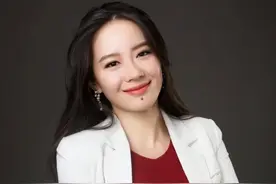 被美国罚款522亿，身家仍2300亿，赵长鹏背后的女人终于藏不住了图片