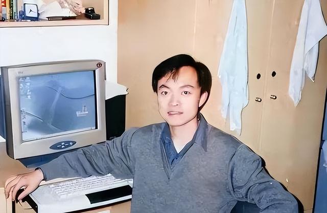 蔡磊最新状况曝光！已经开始流口水	，语言能力完全丧失，人很痛苦