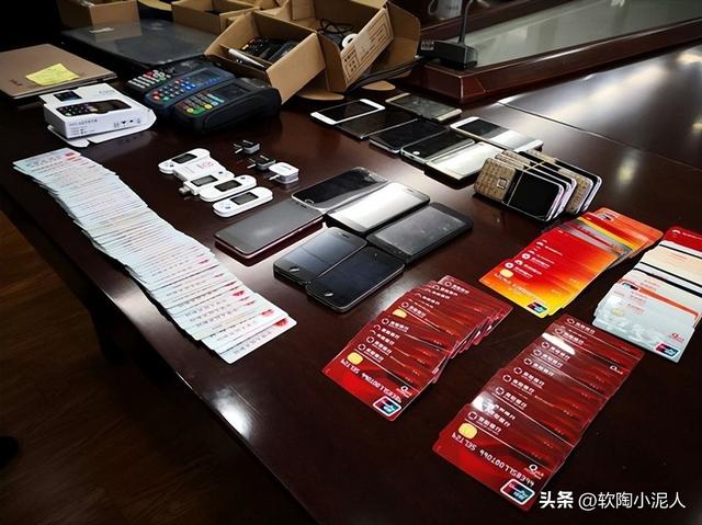 历史性一幕发生：中国14亿人正在集体戒掉电话，电话信任正在崩塌