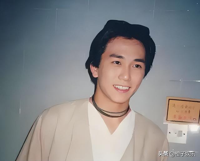 他一婚娶港姐，二婚娶助理，三婚娶小20岁女演员，如今怎样了？