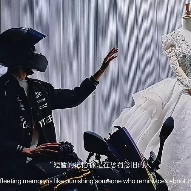 “适合深夜发的,伤感文案”