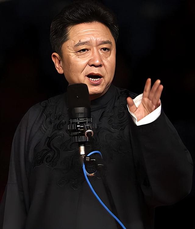 不查不知道一查吓一跳，坐拥北京60亩马场的于谦，私下到底有多壕