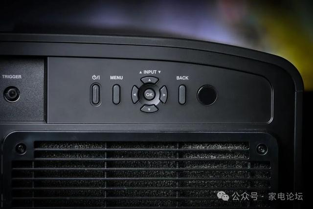黑位王者与8K先锋： JVC DLA-N988 激光投影机体验分享