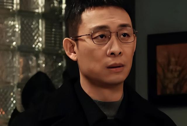 一口气放出4集，热度第一，终于有让我彻夜狂追的刑侦剧了