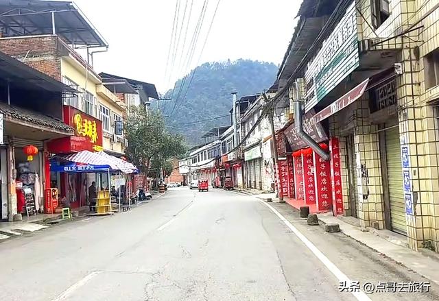 成都崇州最原始的3处老街，古朴原始被严重低估，土美食香味诱人
