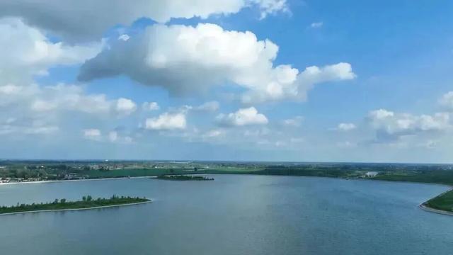 天凉好个秋，露营正当时