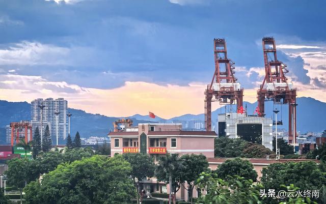 从厦门如何到土楼旅游？看看这些“槽点”与“亮点”，旅行不踩坑