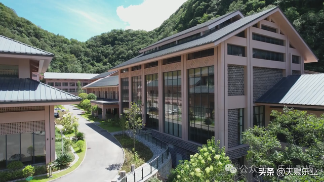 热 ҈ 热 ҈ 热 ҈ ！广西开启“烧烤模式”！快躲进这个22℃的清凉秘境！