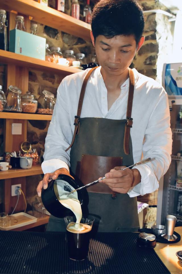 走，去济南南部“后花园”喝杯咖啡！美景与浪漫一点也不冲突！