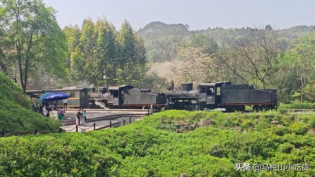 别再只知道乐山看大佛啦，四川嘉阳也超好玩！