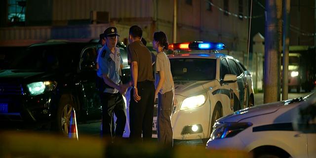 首播3集，热度破20000，悬疑榜飙升第一，开局直接杀人抛尸，烧脑