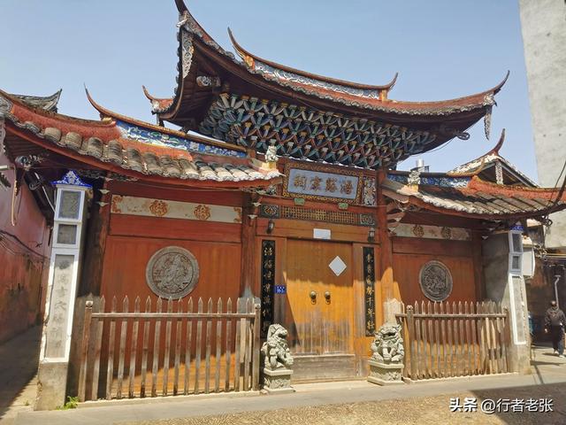 福建福安，穆水之阳，一座原汁原味的千年古镇，百年古树群最美