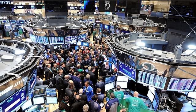 华盛顿停摆一月未解，关键经济数据全面中断，美经济损失达140亿