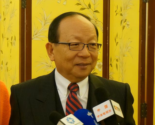 蒋万安再次亮明立场，坚持反对两岸统一，郑丽文也让大陆寒心了