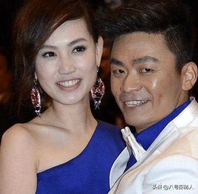 马蓉走后又迎来冯清，43岁的王宝强，为何总是在女人身上吃亏呢？