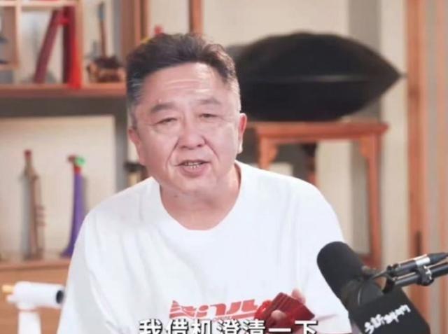 于谦持股公司被恢复执行 111 万，名人关联企业债务风险引关注