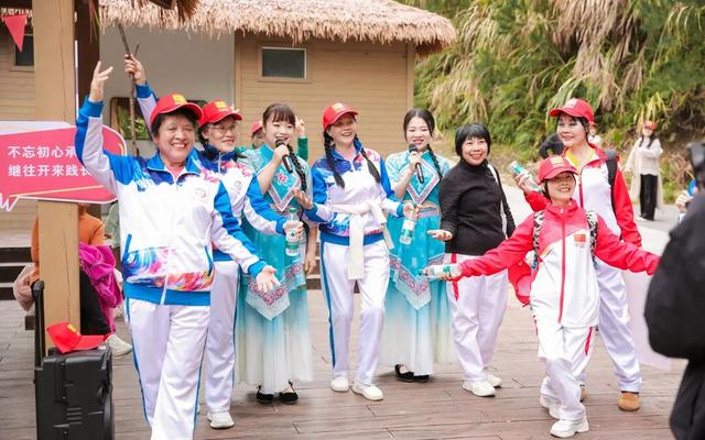 从湾区到老区！300人齐赴韶关红色之约