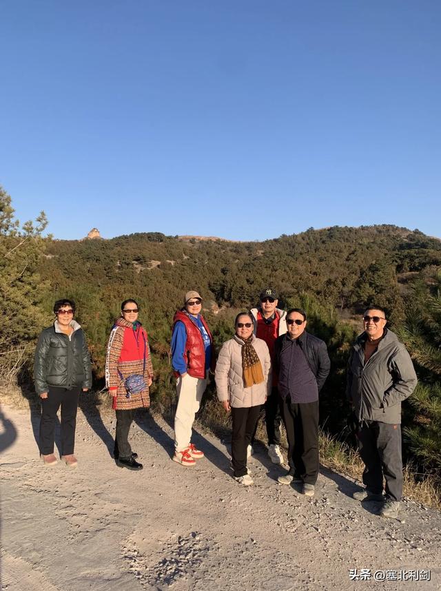 张家口市郊区还有如此丹霞地貌!