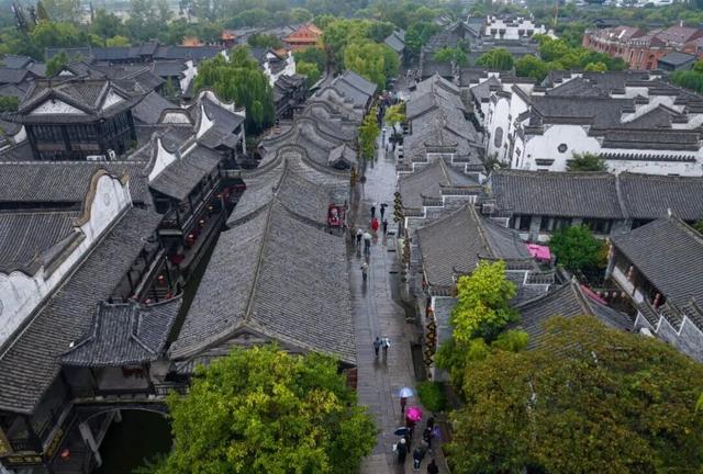 用中国传统色打开台儿庄古城的秋天