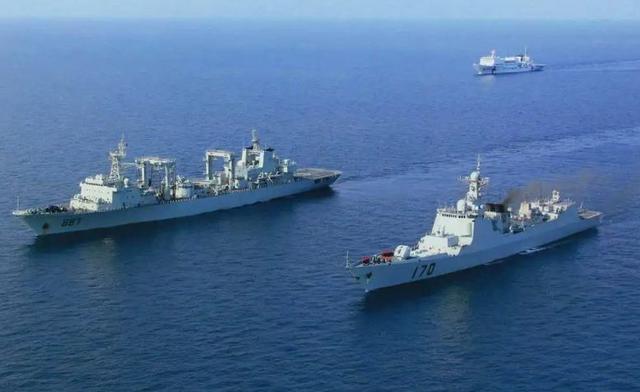 为什么“战略忽悠局局长”张召忠，突然消失了，去哪里了？