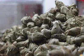 煮粽子一般需要煮多久呢图片