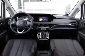 花12.7万提辆新款传祺M6，行驶2570公里后，车主终于说了句大实话图片