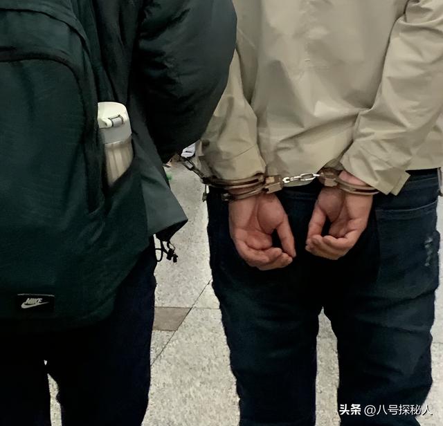 国家出手抓的3位首富，罪行太恶劣，坑惨老百姓，个个不配被原谅