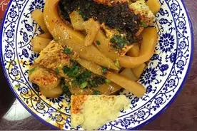 酿皮：传承百年的“西宁记忆”图片